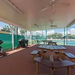 Pelican Inlet-Cozy Beach Condo!