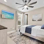 New - Vilano Beach Family Oasis, Private Beach Access, Intercoastal View
