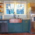 The Moody Manor -Luxurious Home Recently Renovated Close To Beach And Downtown