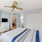 Sandpiper Place
