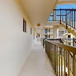 Sandpiper Place