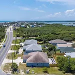 Stunning Beachfront Duplex!