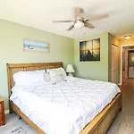 Ocean Village Club N36
