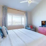 Summerhouse Condo