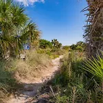 Flamingo Beach Hideaway