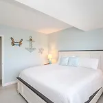 Creston House 6A