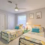 Great Place For 6 To Relax