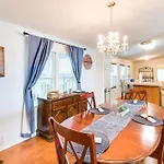 Pet-Friendly St Augustine Home With Dock And Yard!