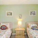 Creston House 5E