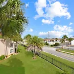 Great 1 Bedroom 1 Bath Condo With Heated Pool