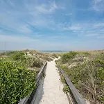 Unwind At St Augustine\'S Beachfront Oasis