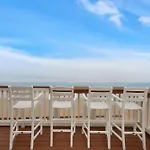 Sa101 Beachfront Directly On The Sand!