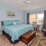 Creston House 4C
