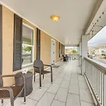 Pet-Friendly Apt In Historic Downtown St Augustine