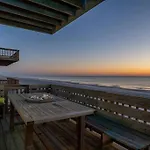 Beachfront Vilano Retreat
