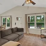 Quaint Cottage & Family Friendly Retreat