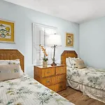 Ocean Front Charmer Steps To Beach