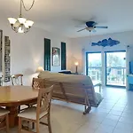 Ocean Village Club Q36