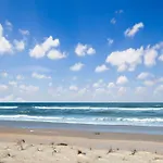 Oceanside Complex M33 1 Bed 1 Bath Heated Pool
