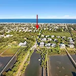 Breezeway Between The River And Beach L 15 Min To Dt