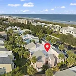 Beachfront Resort Getaway 2Br-2Ba Condo
