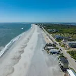 Oceanfront Oasis Beach House - Pet Friendly