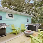 Haven Grove Beach Bungalow W Hot Tub Game Room Blocks From The Water