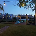 Sunset Canal Cottage