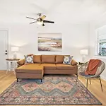 Dog Friendly Cottage Just North Of Historic St Aug