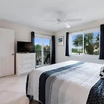 Ocean Village Club O31