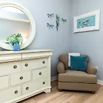 4108-1P Relax In This 1 Bedroom Peaceful Haven