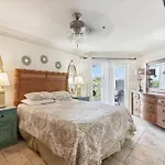 Tranquil Coastal Retreat In St Augustine