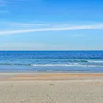 Ocean Waves Cove