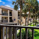 Ocean Villas 005