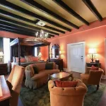 Casa De Solana Bed And Breakfast