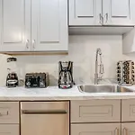 Walk To Beach Getaway With Fire Pit In St Augustine