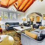 Heated Pool Buena Vista Villa In St Augustine!