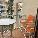 Beautiful Ocean Side 2 Bedroom Condo With Pool