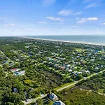 Home With Private Hot Tub Less Than 1 Mi To Butler Beach!