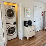 Sunshine Lane L Heated Pool L Walk To Beach