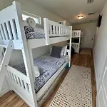 Sunshine Lane L Heated Pool L Walk To Beach