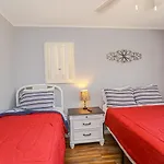 Creston House 6E