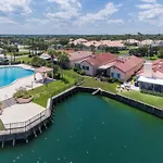 Casa Bella At Sea Place