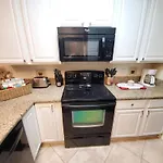 Island House B107