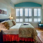 Casa De Suenos B & B
