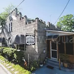 Castle Garden Bed & Breakfast