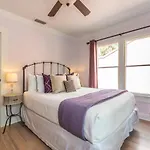 44 Spanish Street Inn (Adults Only)