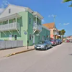 Bella Bay Inn