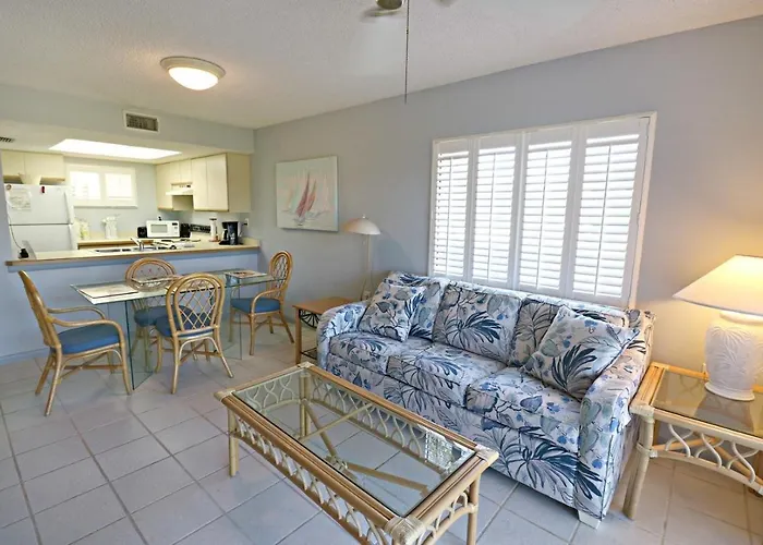 Ocean Village Club C14