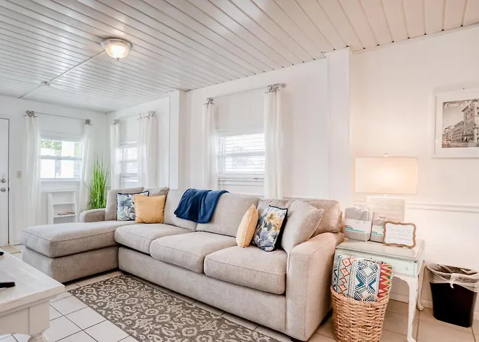 Vilano Beach Oasis Bungalow